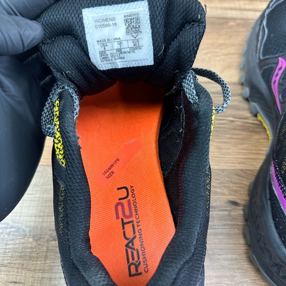 Saucony Excursion Trail Shoes Size 9 Women's S10584-18 Black - Picture 9 of 9